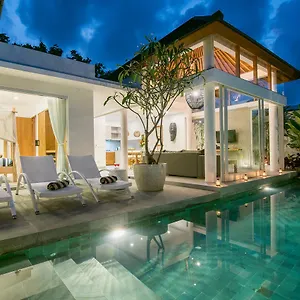 Kobe Beachside Berawa Location Canggu (Bali)